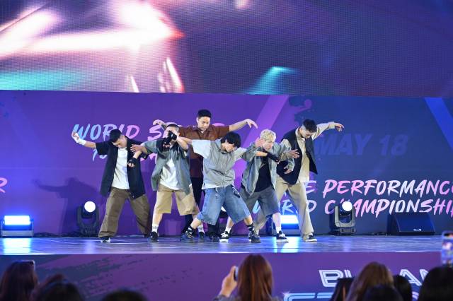 2025 부산스텝업댄스페스티벌 ‘댄스 퍼포먼스 월드 챔피언십’에서 우승한 '한야' 경연 모습. 청년문화진흥협회 제공