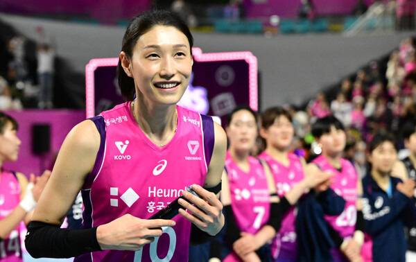 은퇴 후에도 올스타전으로 팬들과 만난 김연경. ⓒKOVO