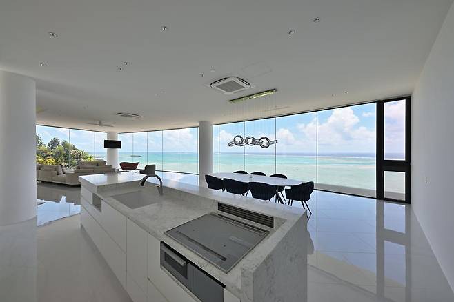 77396767_0024.jpg 오키나와의 150억 오션뷰 단독주택