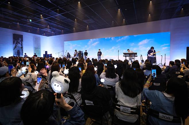 방탄소년단 진. (사진=빅히트 뮤직 제공)