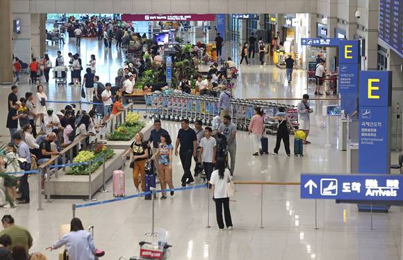 인천국제공항 제1여객터미널 입국장의 모습. [사진출처 = 연합뉴스]