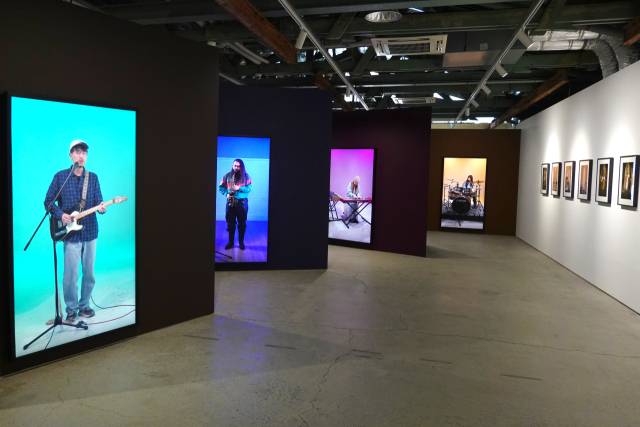 국제갤러리 부산점 정연두 개인전 '불가피한 상황과 피치 못할 사정들' 설치 전경. 김은영 기자 key66@