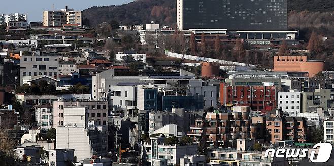서울 용산구 한남동에서 바라본 고급 주택단지의 모습. 뉴스1 ⓒ News1 김진환 기자