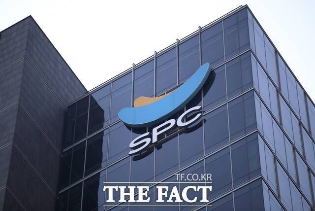 SPC삼립이 이날 오전 3시경 발생한 시화공장 노동자 사망 사건에 대한 사과문을 발표했다. /뉴시스