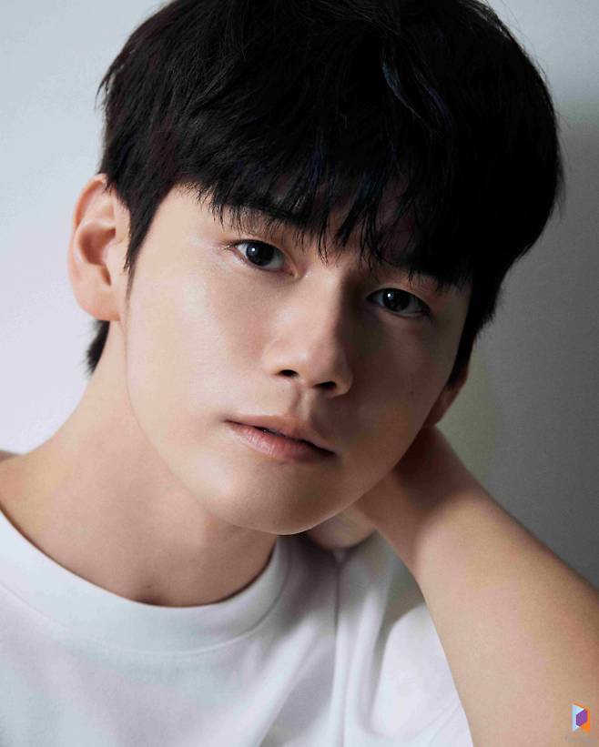 옹성우, 데뷔 후 첫 연극 ‘셰익스피어 인 러브’ 캐스팅 [사진 제공&nbsp;=&nbsp;판타지오]