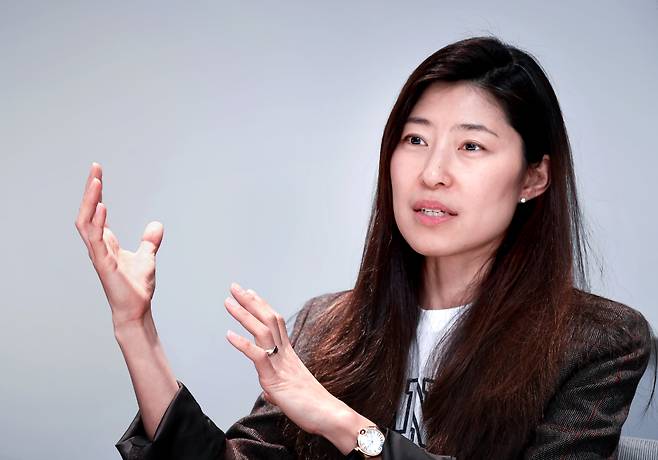 카이헬스 이혜준 대표가 체외수정 시술 시 이식할 최적의 배아를 선별해주는 AI 기반 소프트웨어 ‘비타엠브리오 (Vita Embryo)’에 대해 설명하고 있다. /조선비즈