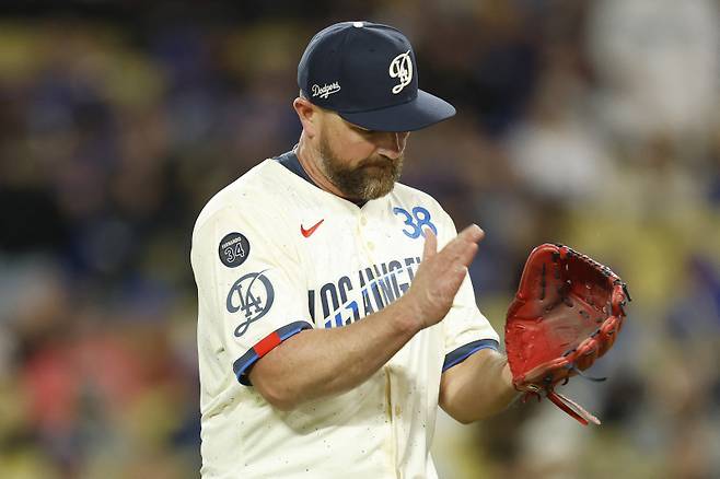 <yonhap photo-4209="">갑작스러운 햄스트링 부상으로 이탈한 커비 예이츠. [AFP=연합뉴스]</yonhap>