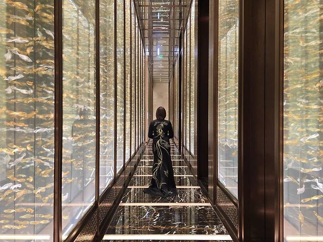 마닐라 오카다 고급 레스토랑 통로