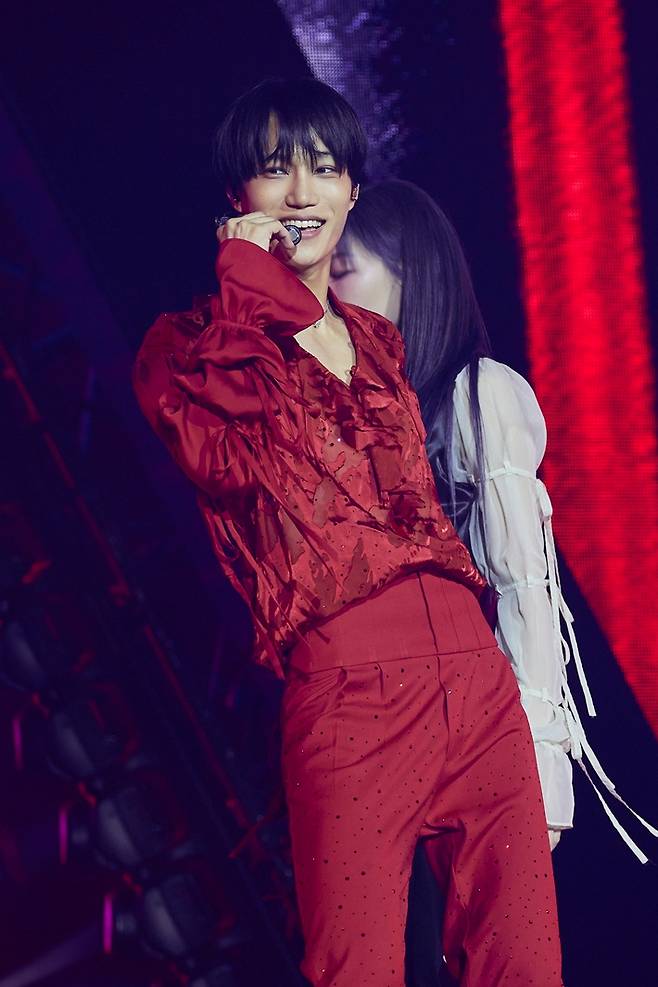 18일에 열린 서울 마지막 날 공연 첫 곡은 '시너'였다. SM엔터테인먼트 제공