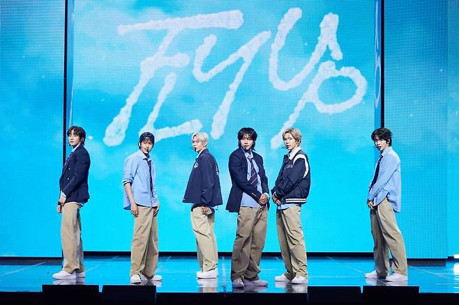 ‘올해의 앨범’에 도전하는 라이즈의 첫 정규 음반 ‘오디세이’는 한국 시각으로 19일 오후 6시 각종 글로벌 대중음악 플랫폼을 통해 공개됐다. 사진제공|SM엔터테인먼트