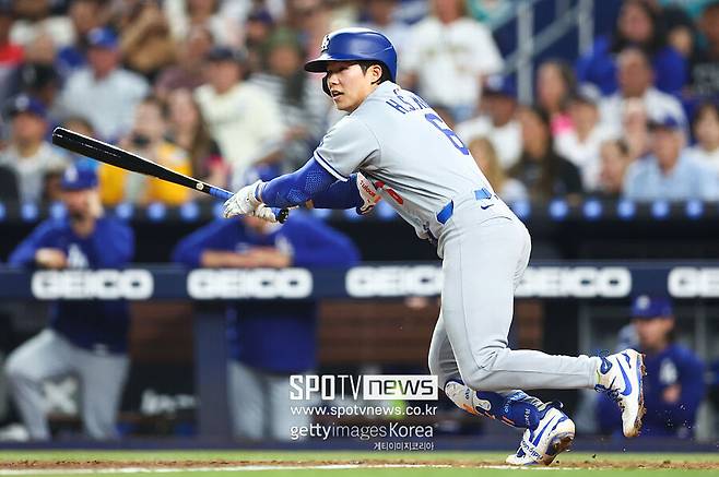 ▲ 기존 다저스에 없던 스타일로 평가되는 김혜성은 19일까지 시즌 14경기에서 타율 0.452, 출루율 0.485, 장타율 0.581, OPS 1.066, 1홈런, 5타점, 3도루를 대활약을 펼치고 있다.