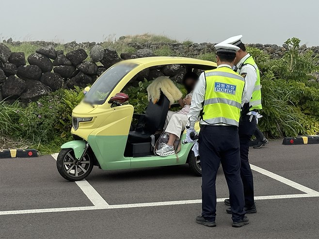 우도 교통법규 위반 단속 현장