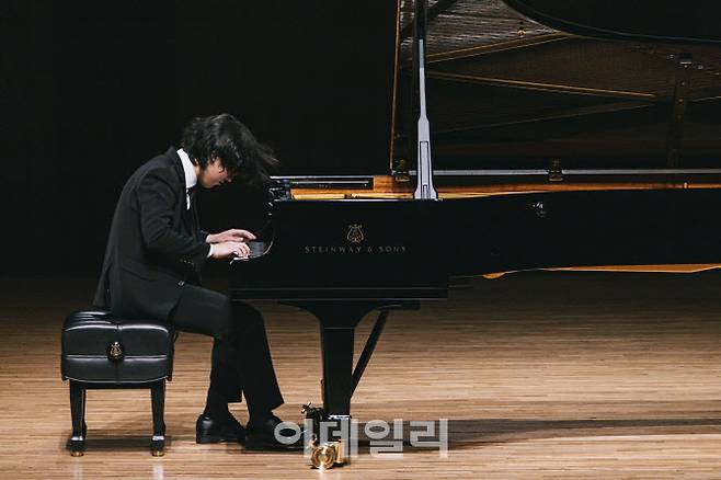 ‘2025 통영국제음악제-임윤찬 피아노 리사이틀’의 공연 장면(사진=통영국제음악재단)