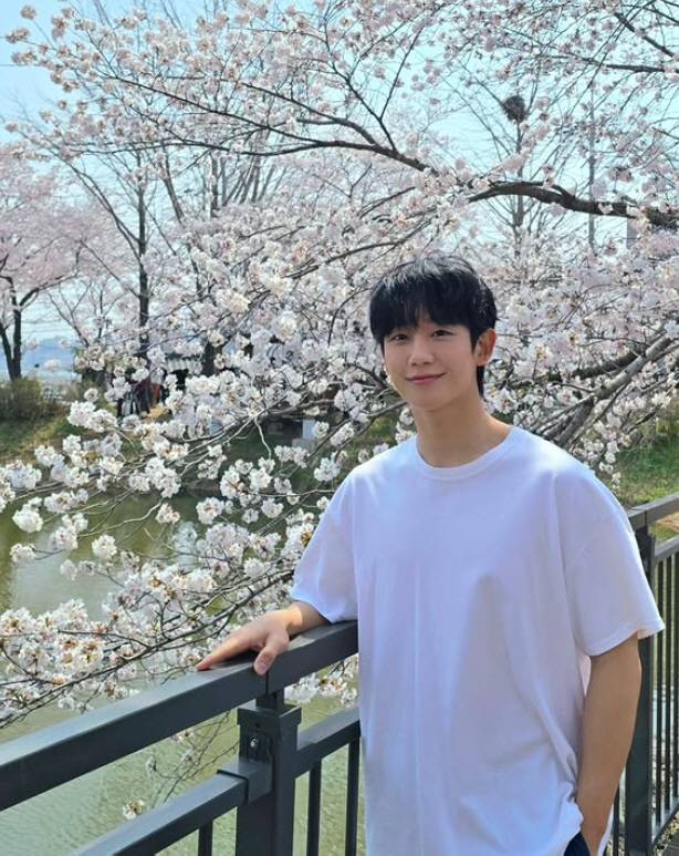 사진출처=정해인 인스타그램