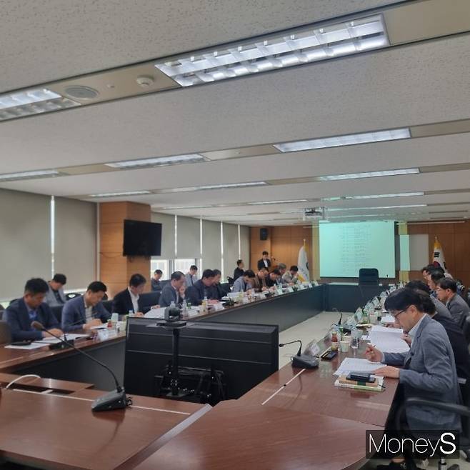 광주지방고용노동청은 20일  '건설업 중대재해 감축을 위한 건설사 CEO간담회'를 개최했다/사진=광주고용노동청 제공.