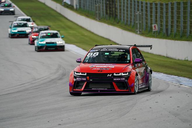 넥센타이어 제공