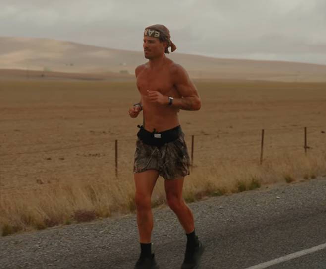 '가장 빠른 호주 횡단' 윌리엄 굿지 [윌리엄 굿지 유튜브 캡처]