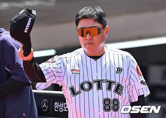 [OSEN=부산, 이석우 기자] 롯데 자이언츠 김태형 감독/ foto0307@osen.co.kr
