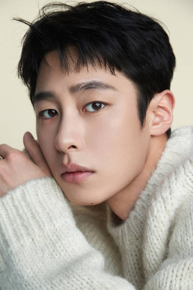 배우 이재욱, 사진제공|로그스튜디오.