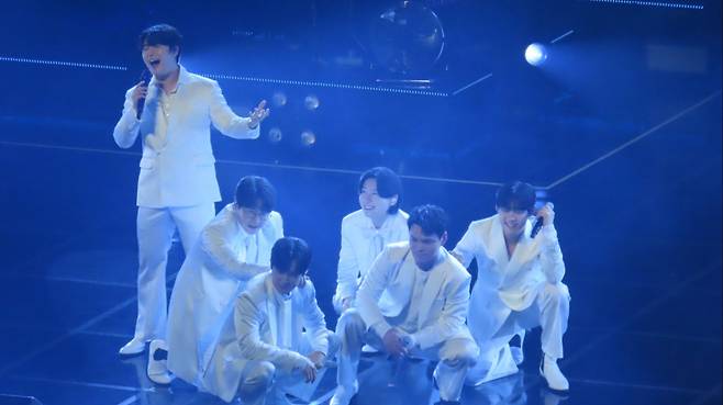 김용빈·손빈아·천록담..'미스터트롯3' 성남 공연, '따로 또 같이' 무대 매력 발산