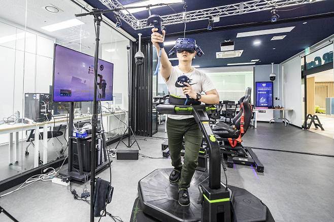 경희대 메타버스 연구 모습. 사진=경희대학교