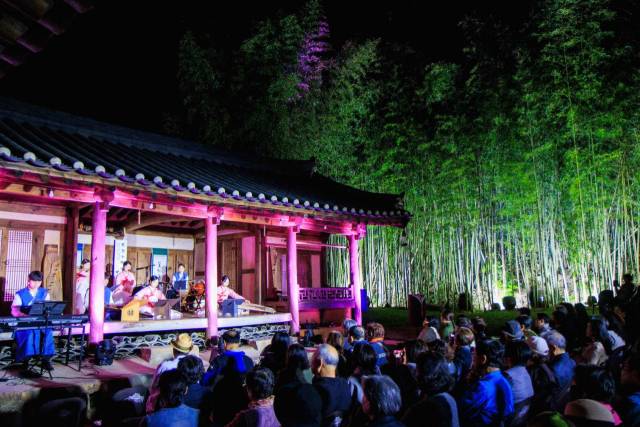 고택 종갓집 달빛 풍류 공연.