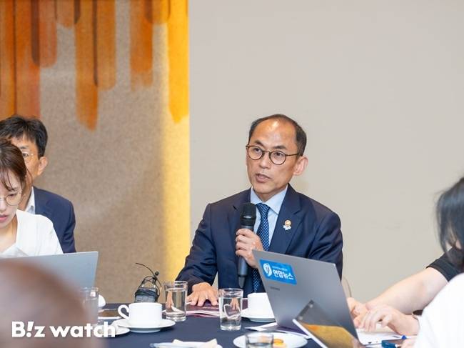 고학수 개인정보보호위원회 위원장이&nbsp;21일 서울 중구 은행회관에서 열린 '개인정보 정책포럼'에서 기자 간담회를 진행하고 있다./사진=개인정보보호위원회 제공