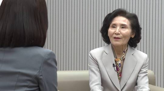 김문수 후보의 배우자 설난영 씨가 그제(19일) 채널A '뉴스A'와 인터뷰를 했다.