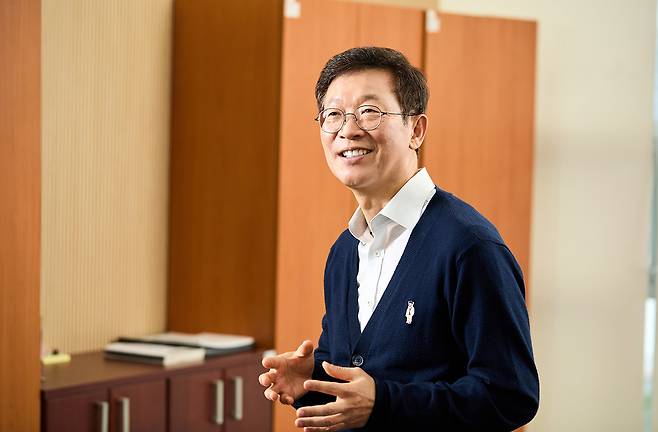 고석빈 우리엔 대표가 자사 솔루션과 서비스 강점을 설명하고 있다(우리엔 제공). ⓒ 뉴스1