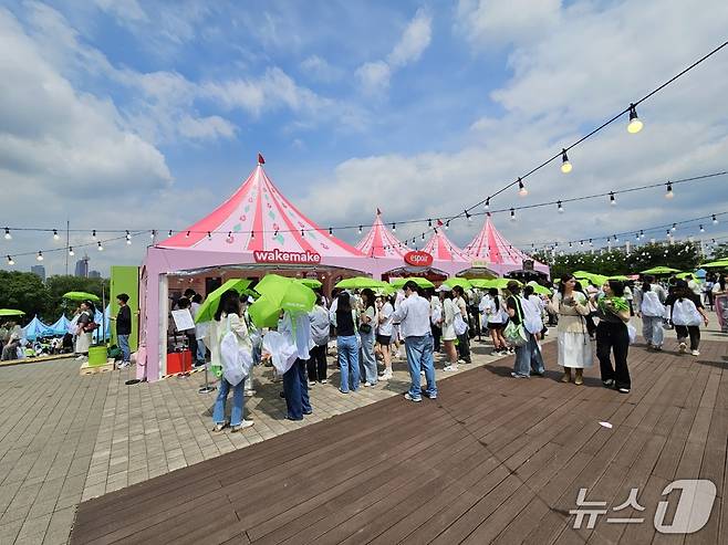 21일 서울 노들섬에서 '2025 올리브영 페스타'가 열렸다.ⓒ 뉴스1/김진희 기자.