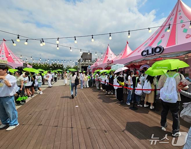 21일 서울 노들섬에서 '2025 올리브영 페스타'가 열렸다.ⓒ 뉴스1/김진희 기자.