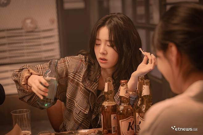 최근 tvN 토일드라마 '언젠가는 슬기로울 전공의생활' 속 표남경 역으로 활약한 배우 신시아와 인터뷰를 가졌다. (사진=tvN 제공)