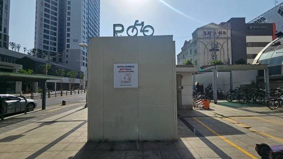 대구역에 있는 자전거 주차타워. 1층에 자전거를 넣으면 지하에서 보관하는 방식으로 만들어졌다. 사진 대구역 관계자 제공