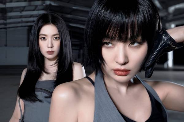 레드벨벳-아이린&슬기(에스엠엔터테인먼트 소속)가 신곡 ‘TILT’(틸트) 퍼포먼스로 또 한 번 역대급 호흡을 선보인다.