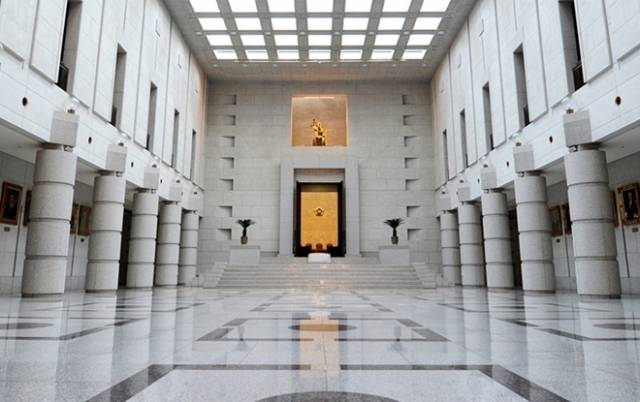 대법원 대법정 앞 로비. [대법원 제공]