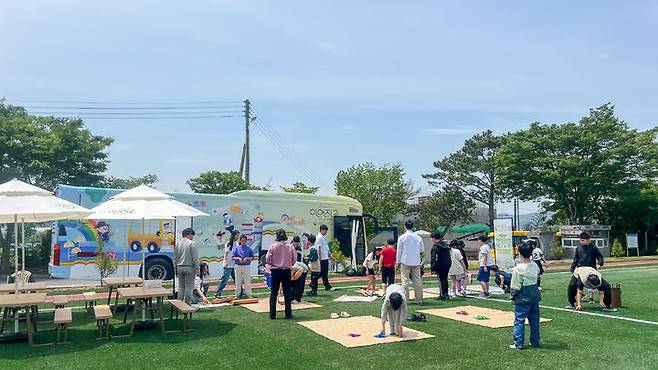 [서울=뉴시스]목포 한빛초등학교 방문 (사진=국가유산진흥원 제공) 2025.05.21. photo@newsis.com *재판매 및 DB 금지