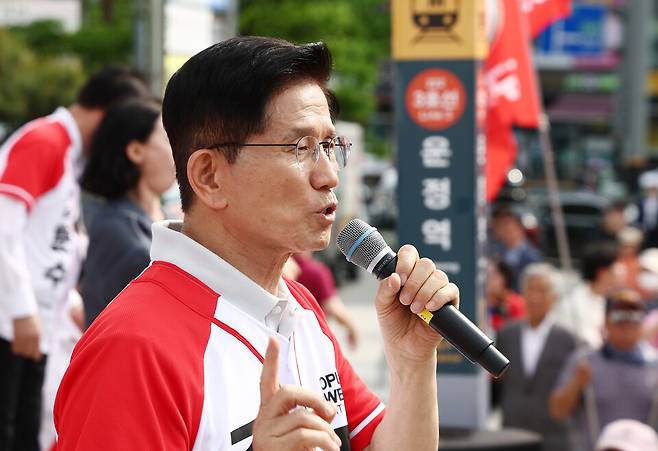 김문수 국민의힘 대선 후보가 21일 경기 파주시 파주 새암공원에서 유세를 하고 있다. ⓒ연합뉴스