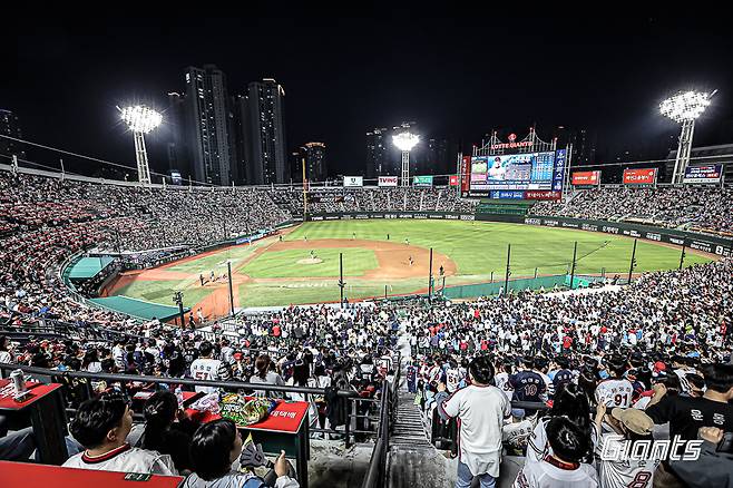 사직구장. 롯데 자이언츠 제공