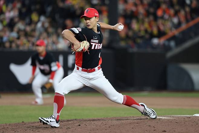 ▲ 22일 팔꿈치 수술대에 오르는 곽도규ⓒKIA타이거즈