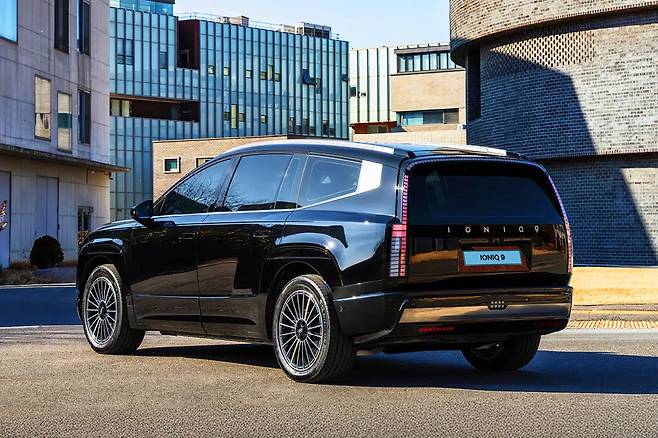 현대차 아이오닉 9