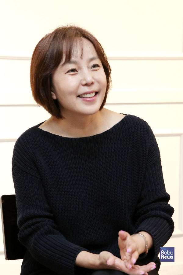 째깍악어, 째깍섬 등 아이들과 부모들을 위해 돌봄과 배움 등의 서비스를 펼치고 있는 김희정 커넥팅더닷츠(주) 대표. 이효상 기자 ⓒ베이비뉴스