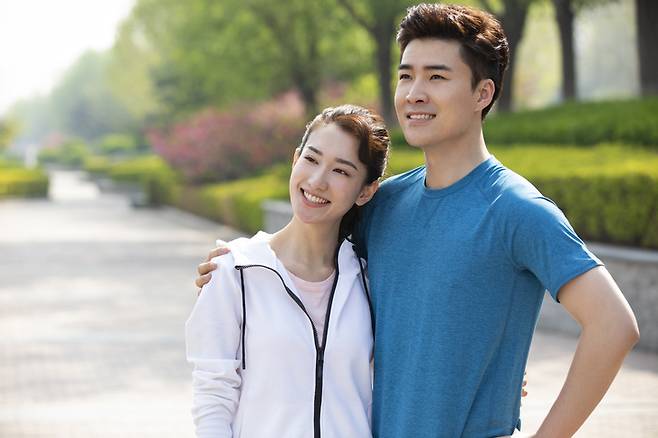 남성이 여성보다 13㎝ 정도 키가 큰 이유를 설명하는 데 도움이 되는 유전자가 발견됐다. [사진=게티이미지뱅크]