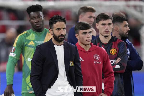 맨체스터 유나이티드 후벵 아모림 감독. 사진┃뉴시스/AP