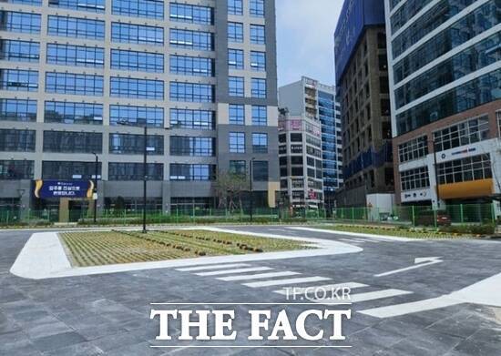 지난해 경기도 '주차 환경 개선 사업'을 통해 조성된 경기 고양시 향동지구 공영주차장의 모습./경기도