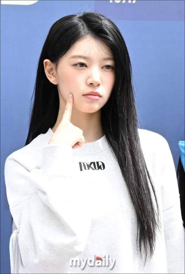 그룹 아일릿 모카/마이데일리 DB