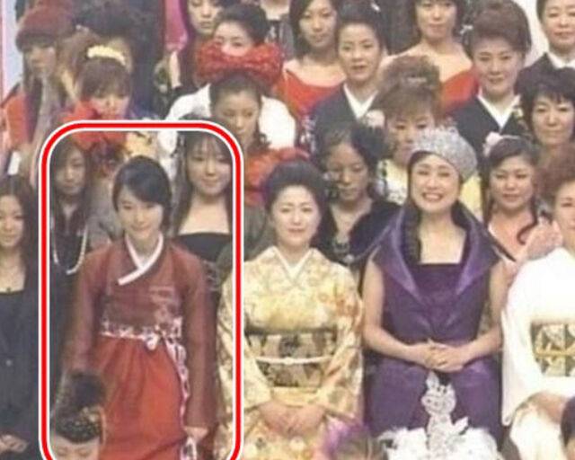 이정현이 일본 방송에서 기모노 대신 한복을 입고 출연해 화제다. / NHK '홍백가합전' 캡처