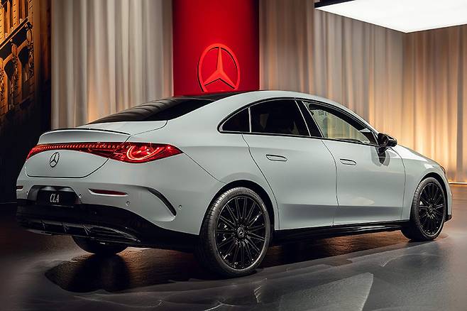 더 뉴 메르세데스-벤츠 CLA