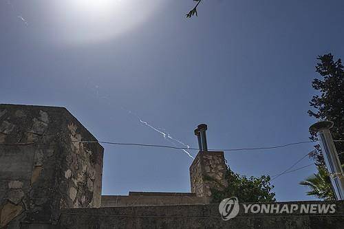 이스라엘 방공망이 예멘발 미사일을 요격하는 장면(기사와 직접 관련 없음) [UPI 연합뉴스 자료사진. 재판매 및 DB 금지]