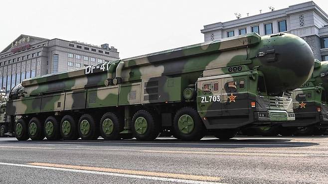 중국 DF41 대륙간 탄도미사일