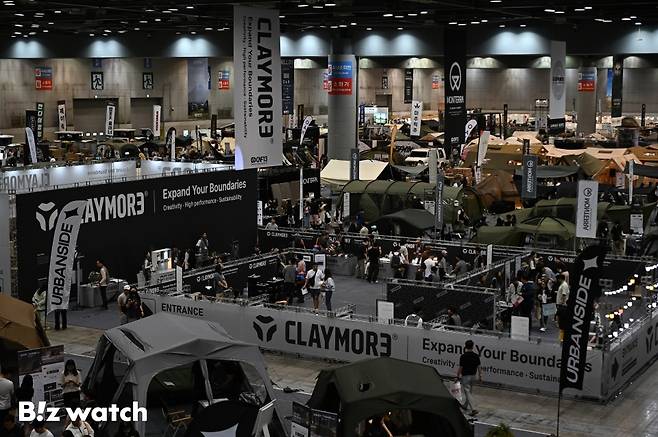 23일 경기 고양시 킨텍스에서 캠핑·아웃도어·레포츠 박람회 '국제아웃도어캠핑&레포츠페스티벌'이 개최되고 있다./사진=이명근 기자 qwe123@